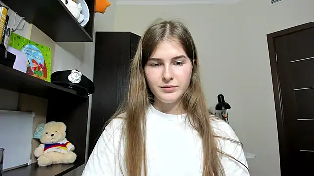 OhMyAlice online show from April 30, 9:19 pm