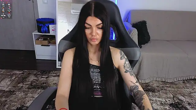 AnacondaOnn online show from June 30, 11:42 am
