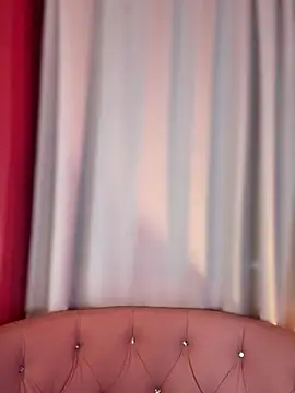 LeylaKnox online show from July 8, 8:22 pm