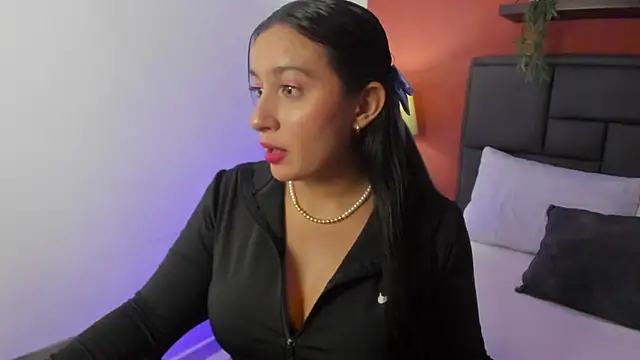 kira relish online show from March 26, 1:13 pm