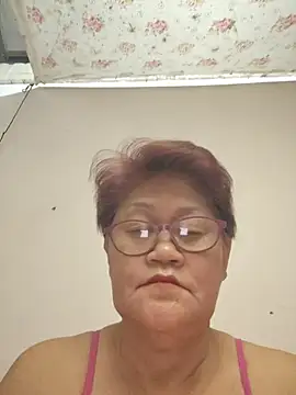 Sunflower1956 online show from June 1, 7:59 pm