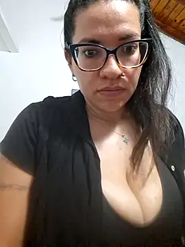 Gia-and-Lara online show from March 24, 12:27 am