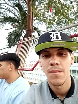 Hotsmale online show from April 11, 10:41 am