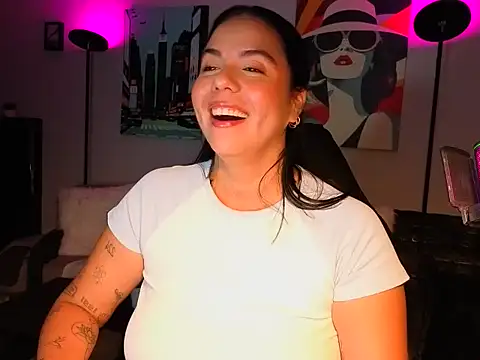 HannaJonns online show from June 19, 4:39 am