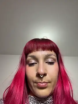 Amelie-RedHoney online show from June 7, 5:58 am