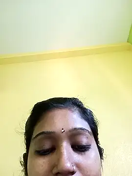 bannerjeesneha20 online show from May 8, 2:48 am