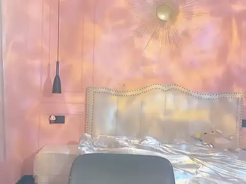 A-wzz online show from April 7, 8:49 am