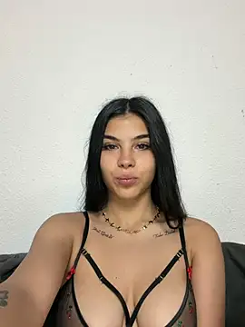 Crissdesire online show from June 30, 2:49 pm