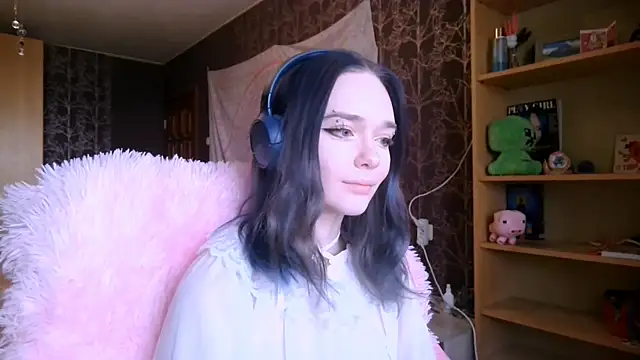 baby onface online show from May 4, 8:29 am