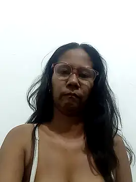 Karen La Flaca online show from March 28, 4:45 am