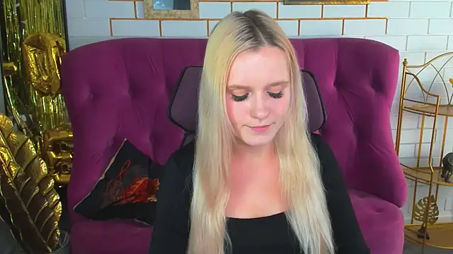 SherriButlers online show from July 11, 7:52 am