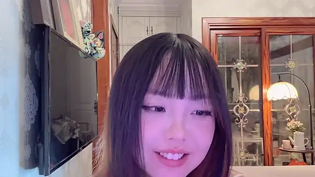 thelittlexx online show from April 27, 1:52 pm