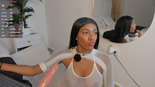 Megan Brunette2 online show from May 19, 12:06 am