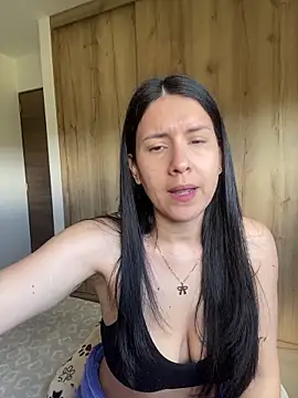 Annarhode online show from July 5, 5:18 pm
