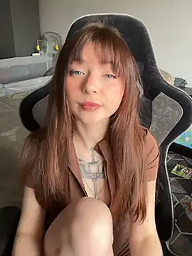 tiny dreamer online show from April 2, 9:51 am