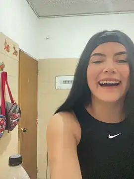 Cami olarte online show from July 8, 8:22 pm