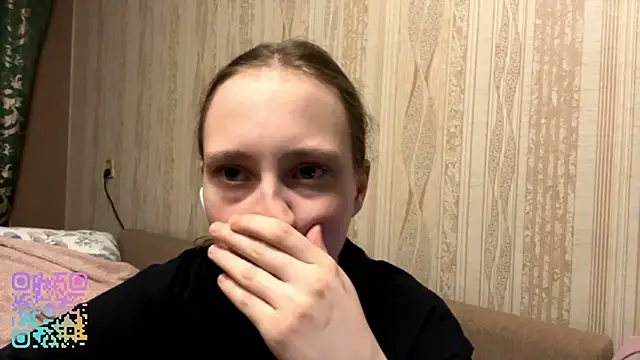 JayneJuly online show from April 23, 4:31 pm