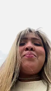 NinaValencia  online show from March 30, 10:42 pm