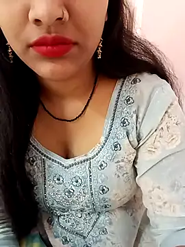 Miss Noor   online show from March 30, 7:30 am