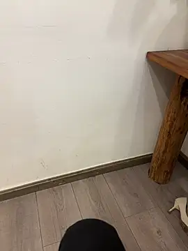 yingzi003 online show from March 31, 4:18 pm