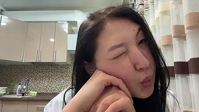 Ameliya kim online show from March 29, 10:09 pm