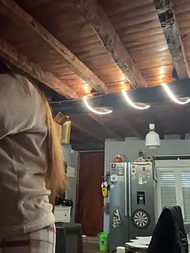 Tugatita1990 online show from April 1, 8:04 am