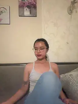 Z Milll online show from June 27, 3:51 pm