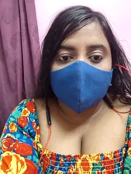 Tami-sonia online show from May 5, 6:44 pm