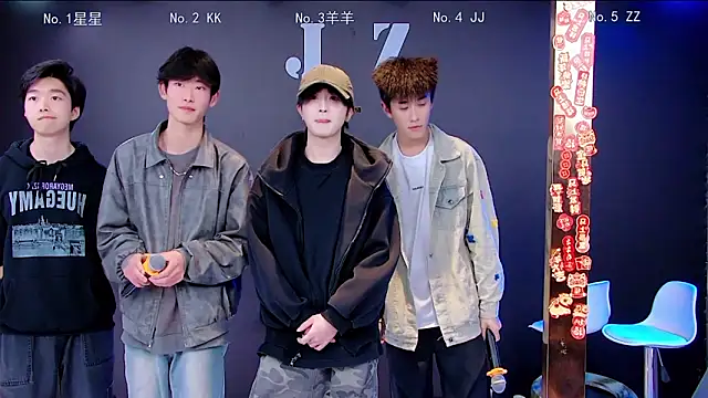 CCboy-919 online show from March 30, 7:52 am