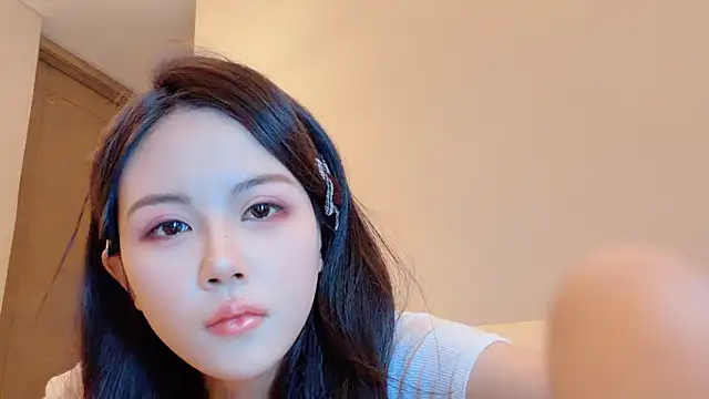 huxierbaby online show from March 30, 10:15 am