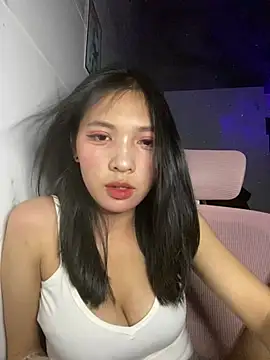 Love-suck12 online show from April 17, 2:52 pm