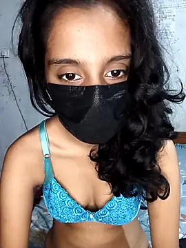 manu babe online show from May 9, 12:29 pm