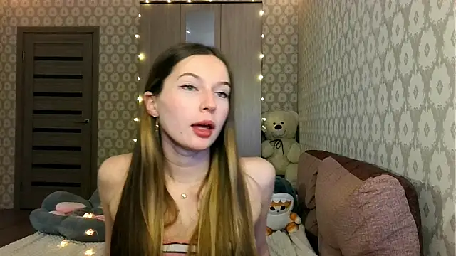 sexyamelia meow online show from May 12, 8:15 pm