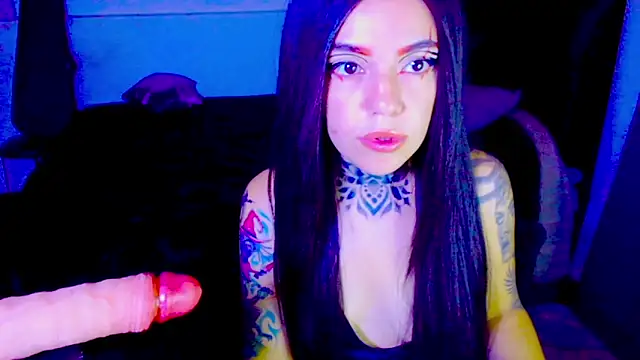LannieGonzales online show from May 16, 3:55 pm