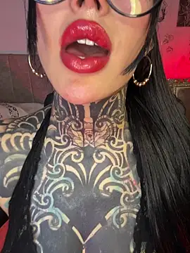 Musedreams online show from May 15, 2:27 am