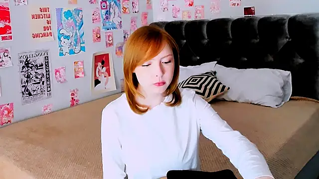 CherryCrushLove online show from April 21, 5:58 am