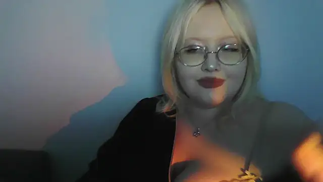Elayne Sweet online show from June 19, 10:08 am