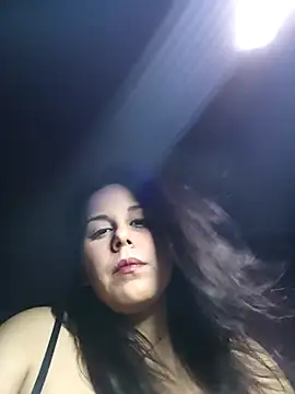 Aurora-Luz online show from April 11, 9:35 am