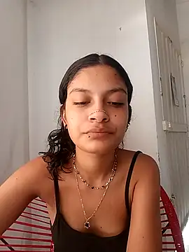 Lyra Siren online show from May 5, 4:43 pm