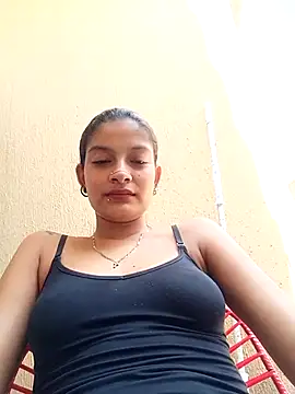 Lyra Siren online show from April 19, 6:43 pm