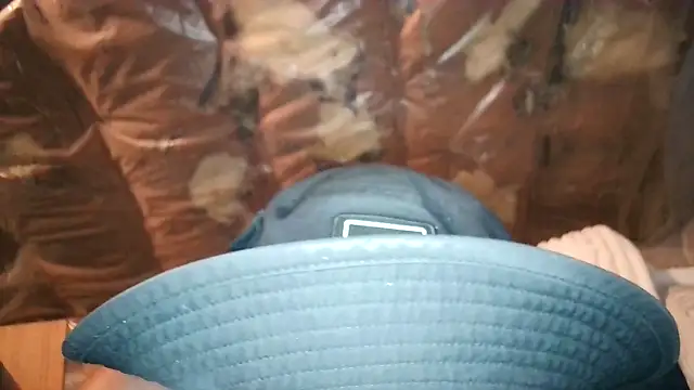 JRNBLU44 online show from April 17, 3:25 pm