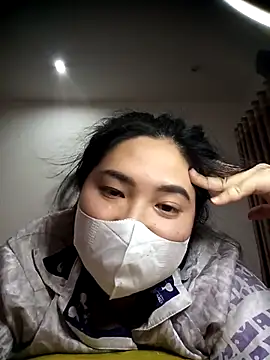 Alicee 001 online show from April 11, 4:10 pm