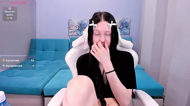 SugarBunny18 online show from April 26, 2:42 am