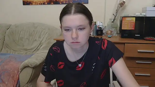 JessicaHolland1 online show from May 21, 7:01 pm