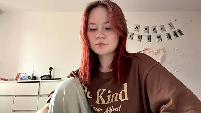 BernieceFender online show from April 4, 9:30 am