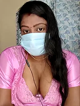 Romantic Woman online show from April 23, 3:47 pm