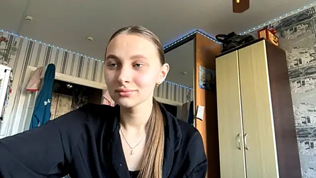AiConzemius online show from April 23, 2:19 pm