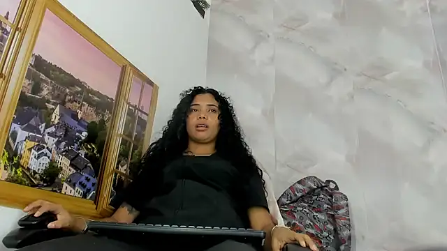 EllyBloom online show from June 22, 1:08 pm