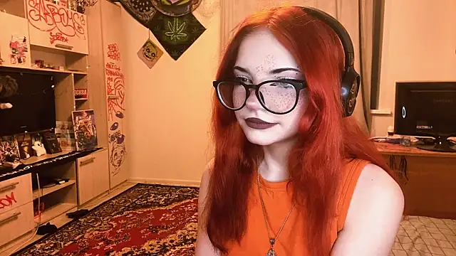 RedHeadCat online show from May 14, 10:26 pm