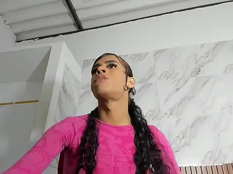 stefani robles online show from May 22, 12:19 am